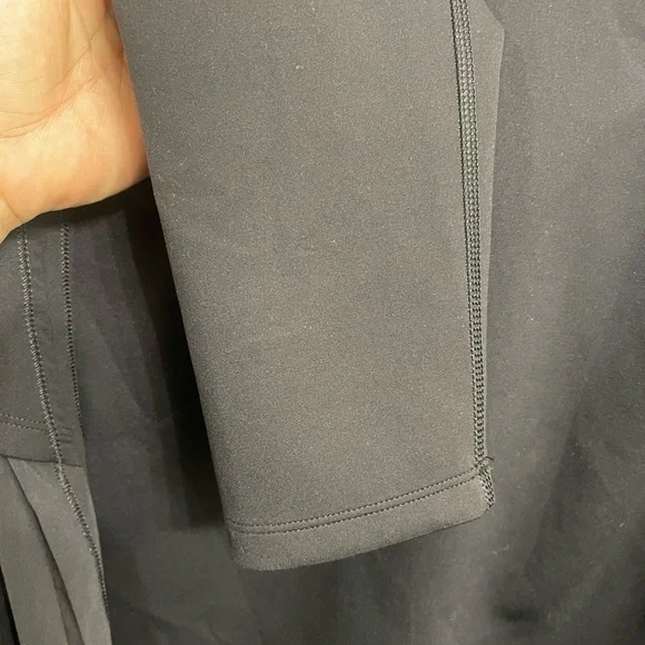 lululemon Pleat to Street Long Sleeve Top Black Size 6 - Picture 7 of 9